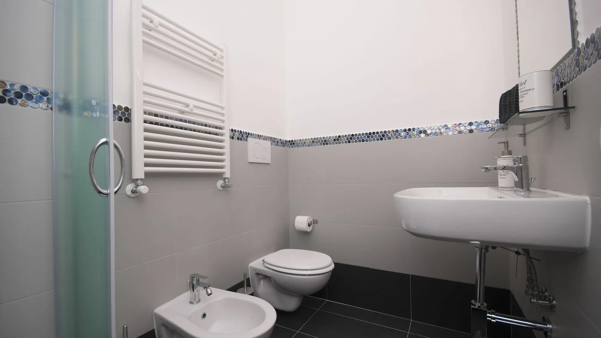 B&B Cento Passi Dal Vaticano House ローマ